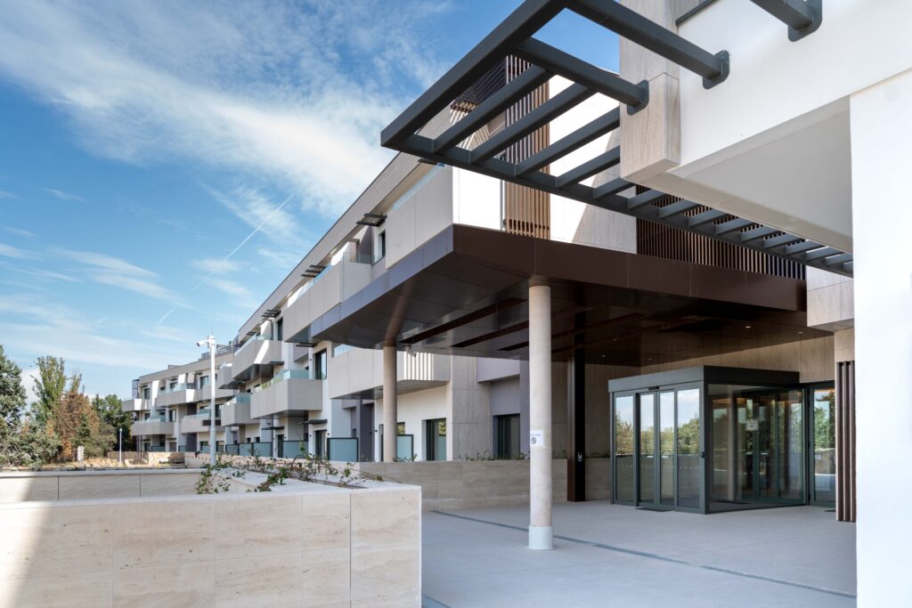 475.Senior Living_15