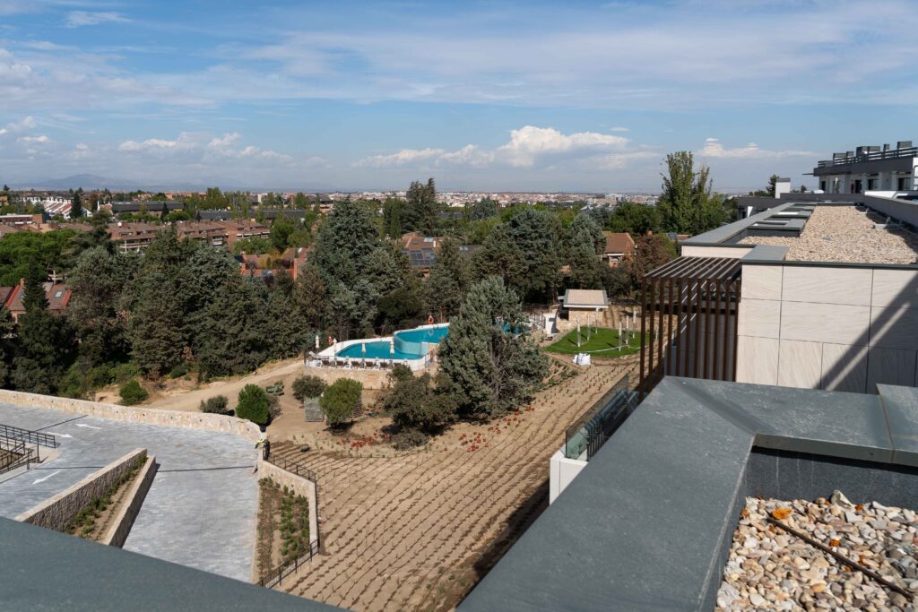 475.Senior Living_22