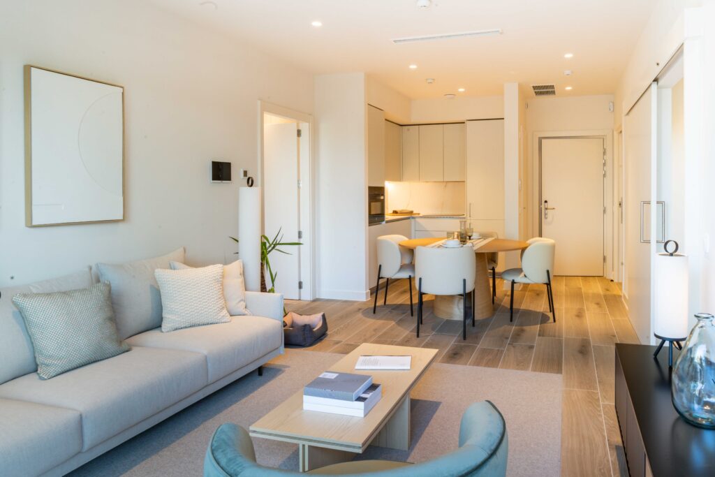 475.Senior Living_51